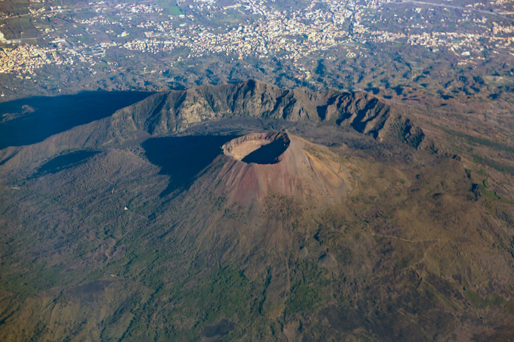 79 Mount Vesuvius stirs, gearing up for the great Pompeii disaster