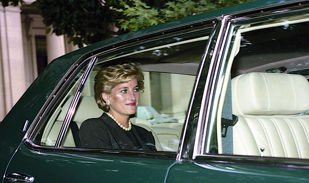1997 Diana, Princess of Wales, dies in a car crash in a road tunnel in Paris