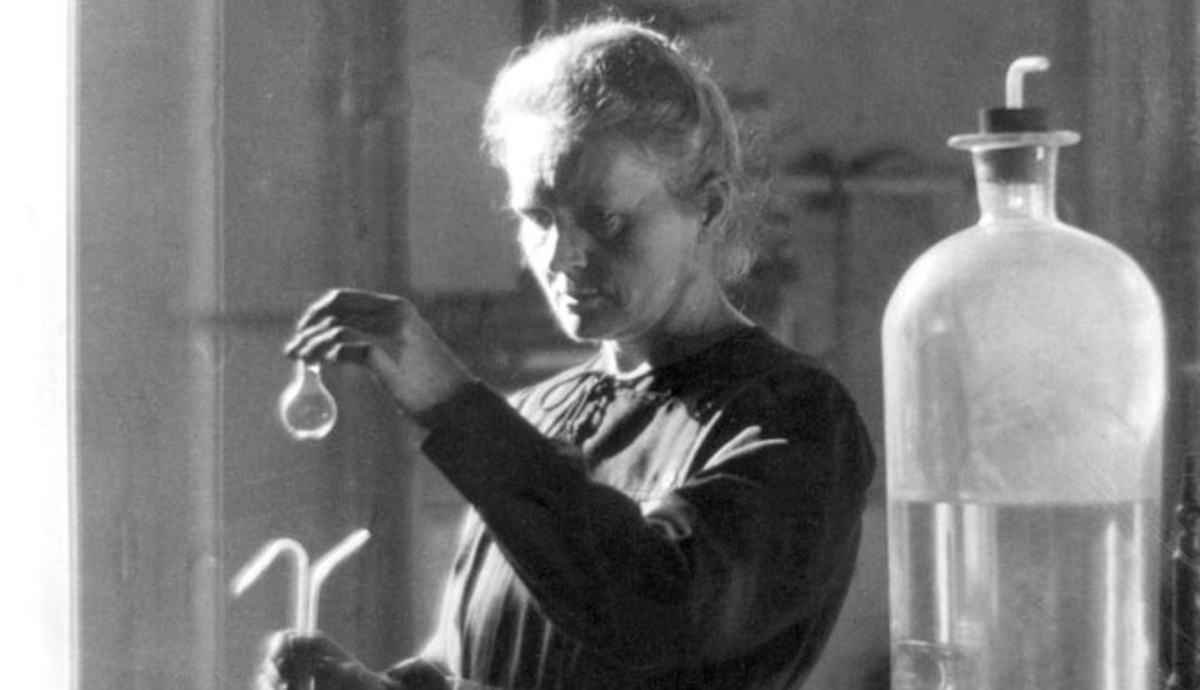 Marie Curie Discovered Radium