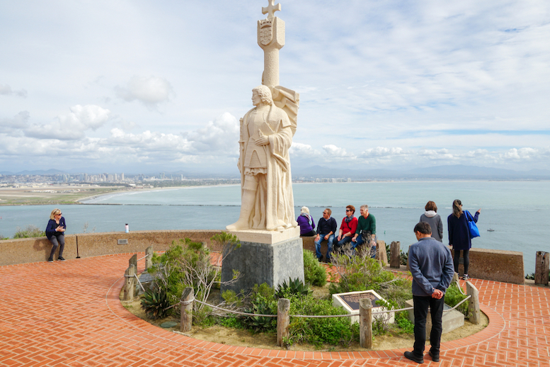 1542 Juan Rodríguez Cabrillo sets sail from the Mexican port of Navidad to explore the west coast of North America on behalf of the Spanish Empire