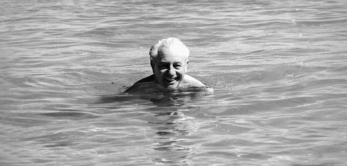 1967- Prime Minister Harold Holt of Australia vanishes while swimming