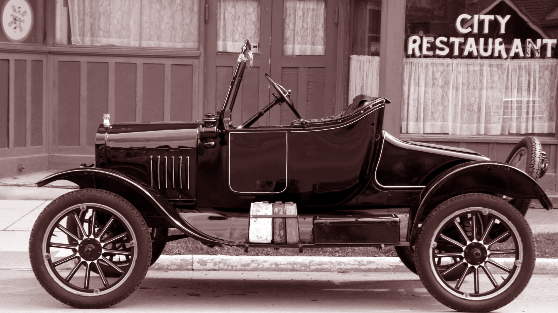Old time picture of a Ford Model T car