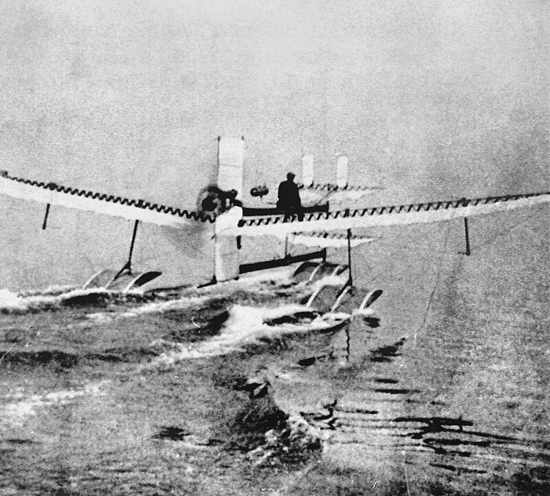 Henri_Fabre_on_Hydroplane_28_March_1910 Copy of Henri Fabre on Hydroplane in 1910