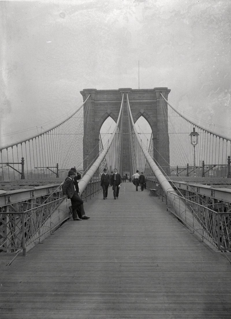 Copy of the Brooklyn Bridge in 1899