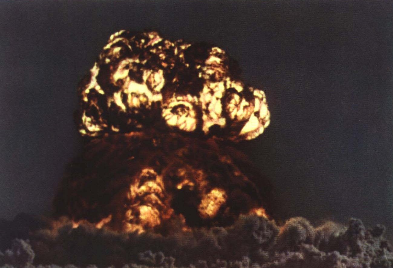 1965-01_1964年_首次原子弹爆炸2 Copy of Atomic Blast from 596 Atomic Test